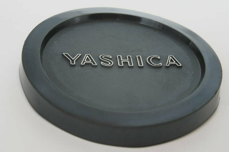 古い　　ヤシカ　エレクトロ　35等用　フロント　　レンズキャップ　 内径57ｍｍ　被せ式 　中古品