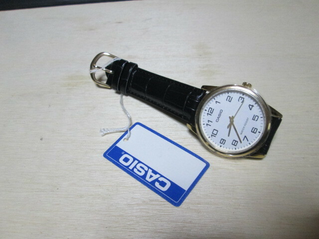 ★☆CASIO カシオ　 MTP-V001 メンズ腕時計　クォーツ 3針 電池交換済み★☆
