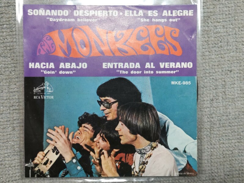 【EP】「ザ・モンキーズ」THE MONKEES ”デイドリーム・ビリーバー／ゴーイン・ダウン／シー・ハングス・アウト“他4曲入 メキシコ盤