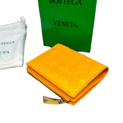 新品 Bottega veneta イントレチャート 二つ折りファスナーウォレット ボッテガ タンジェリンゴールド
