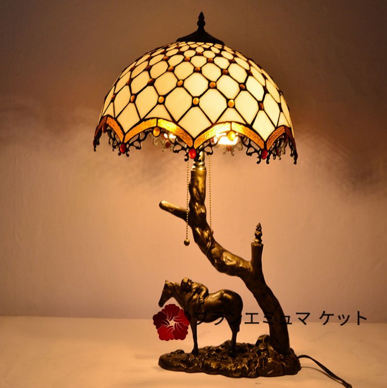 極美品★独特◆ ステンドグラス 花柄 レトロな雰囲気 ティファニー テーブルスタンド 照明 室内装飾 別荘 手作り z8