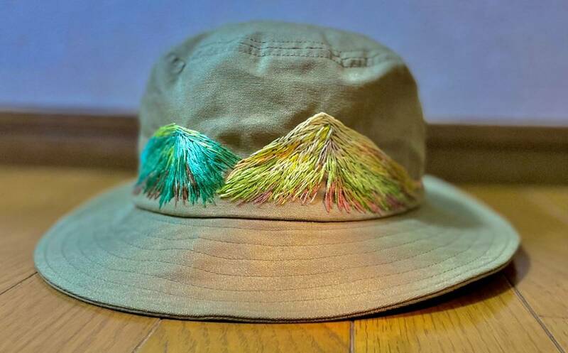 登山　山　刺繍　帽子　作家　一点物　手仕事　希少　アウトドア　キャンプ　グランピング　野営　ハット