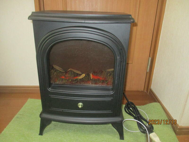 ◆Three-up　暖炉型ファンヒーター／CHー1331【15年製】
