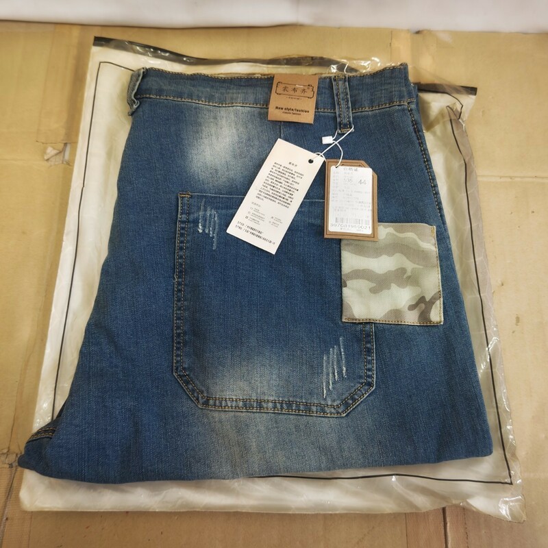 ◎【裳布 ジーンズ】未使用 長期保管品 大き目 JEANS デニム DENIM 迷彩 ジーパン 44 海外製品 133-34