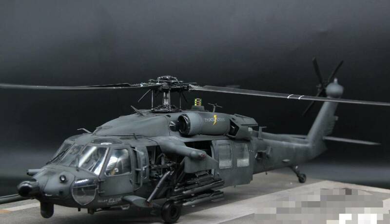 HH-60 ペイブホーク 電動プラモデル