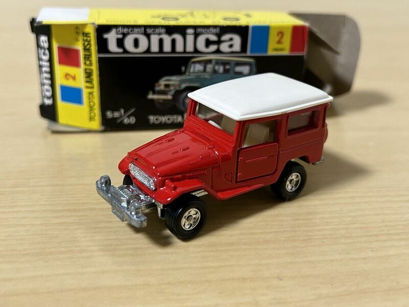 Tomica Land Cruiser