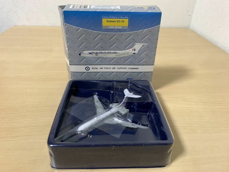 1/400 Vickers VC-10 ROYAL AIR FORCE AIR SUPPORT COMMAND #XR808