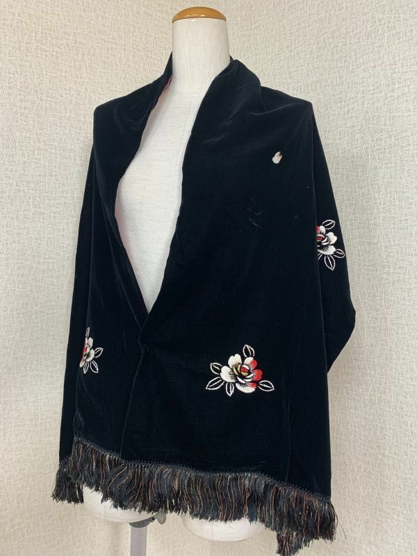アンティーク　レトロなショール　ベルベット　花の刺繍　45cm×154cm　和装/洋装　コーディネイトに　保管品