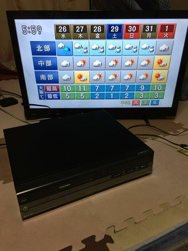 TOSHIBA RD-W300 一体型HDD/DVD/ビデオレコーダー　完動品