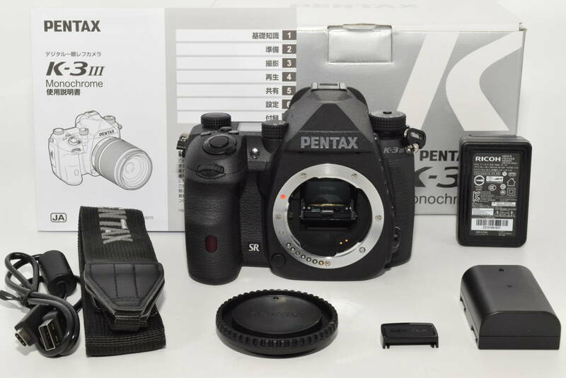 【141ショットの特上品】 PENTAX K-3 Mark III Monochrome　#6428