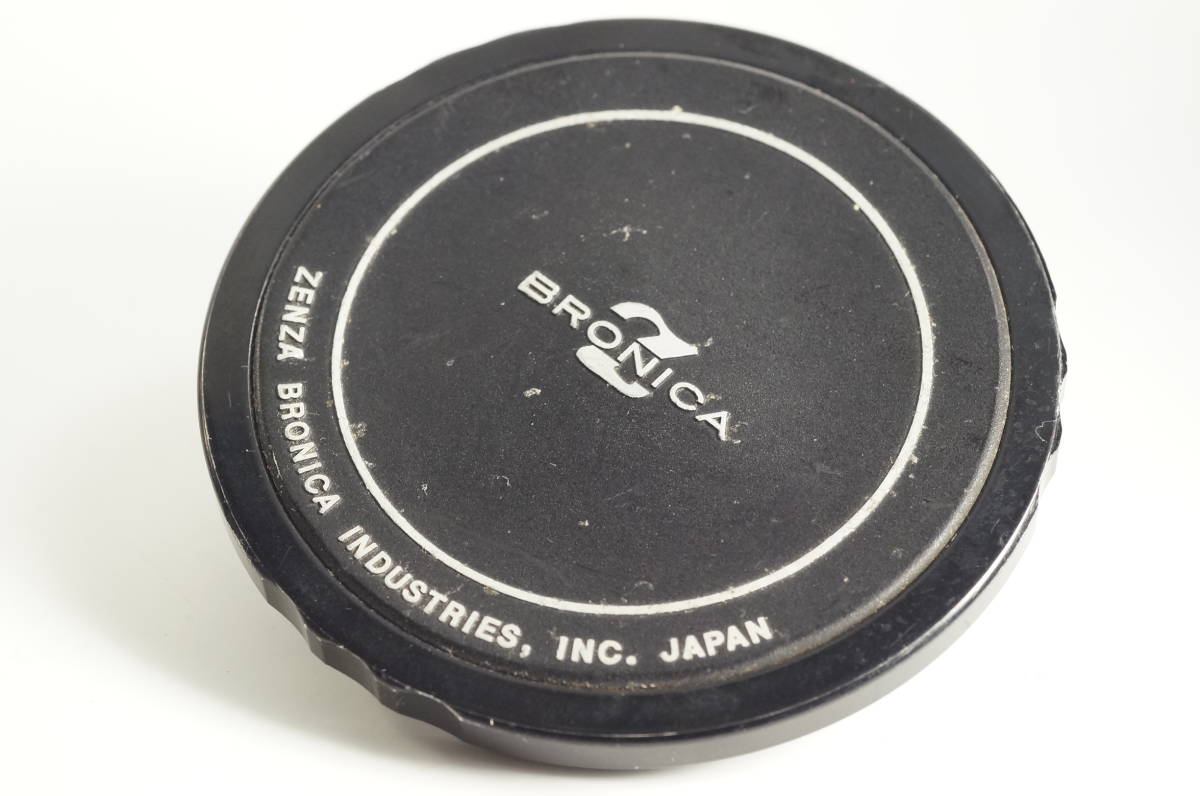 蓋CG【並品】 ZENZA BRONICA ゼンザブロニカ 67mm径 ネジ込み式 メタルキャップ