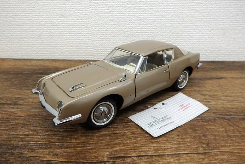 FRANKULIN MINT/フランクリンミント STUDEBAKER/AVANTI/アバンティ 1963 ゴールド系 1/24 ミニカー/車/自動車 玩具/おもちゃ/模型『ZM30』