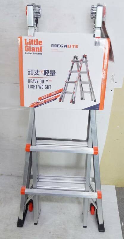 CP1640b 展示品 リトルジャイアント メガライト 脚立 梯子 はしご モデル17 228cm 店頭受取歓迎 大阪・茨木市