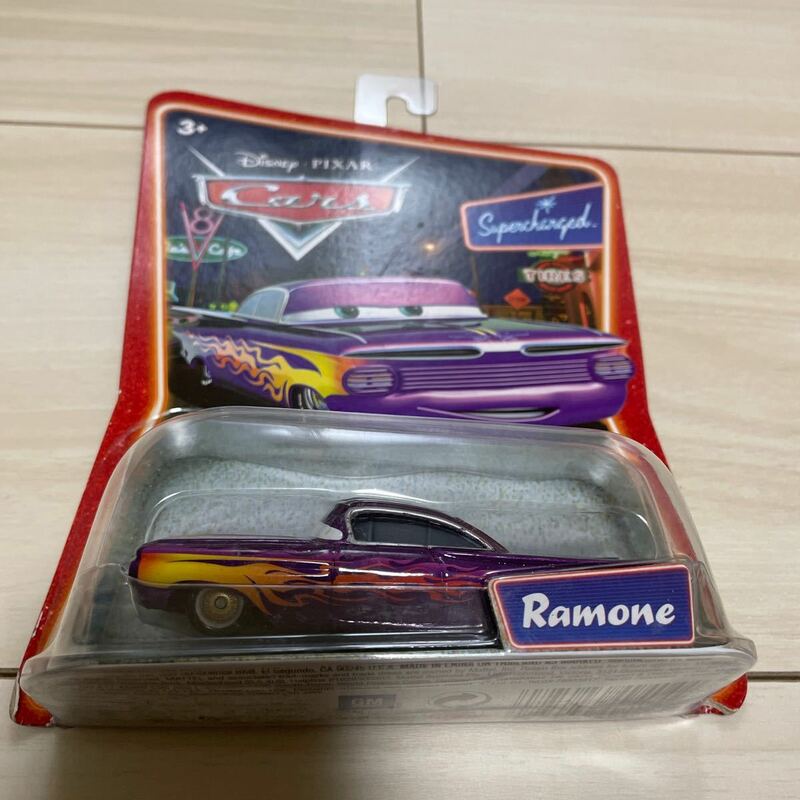 マテル カーズ MATTEL CARS RAMONE パープル　ラモーン 紫色 ミニカー キャラクターカー