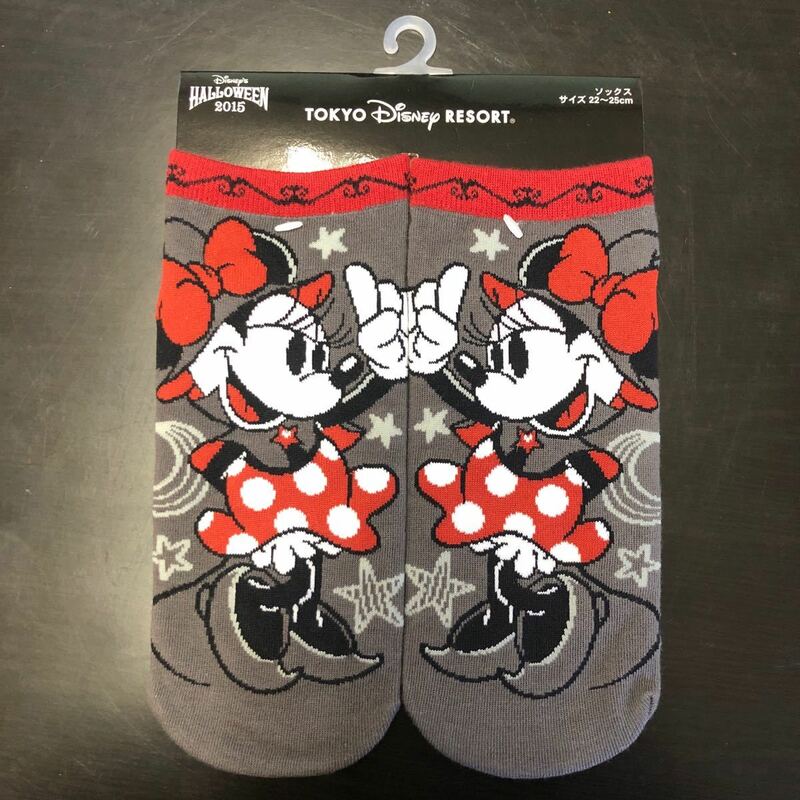 東京ディズニーランド　 2015年ハロウィン限定 ミニーマウス 靴下 サイズ22cm〜25cm 未使用