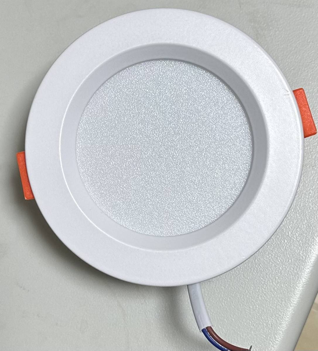 【新品】ダウンライト LED5W (60形相当)85-265V 光色:3000K 25セット有り　東京池袋より