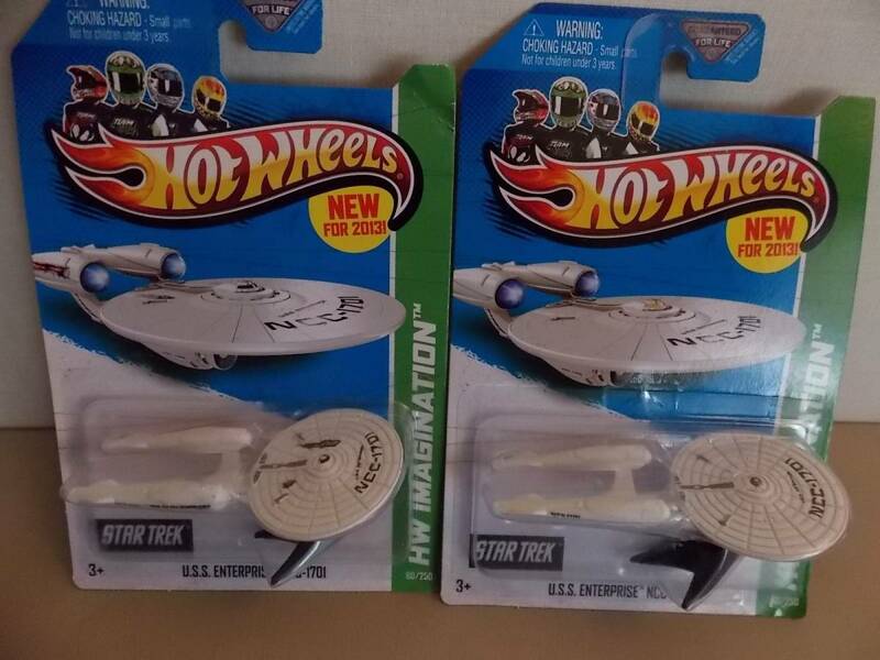 【USA★Hot Wheels★ホットウィール2013】スタートレック★エンタープライズNCC1701★ダイキャスト２個★バトルダメージ含む