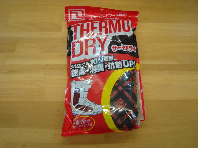 新品DEELUXE(ディーラックス)THERMO DRY(サーモドライ)　 カラー: BLACK/RED
