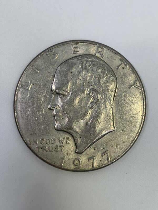 アイゼンハワー 1977年 アメリカ USA ONE DOLLAR 1ドル コイン 外国銭 コレクション 硬貨