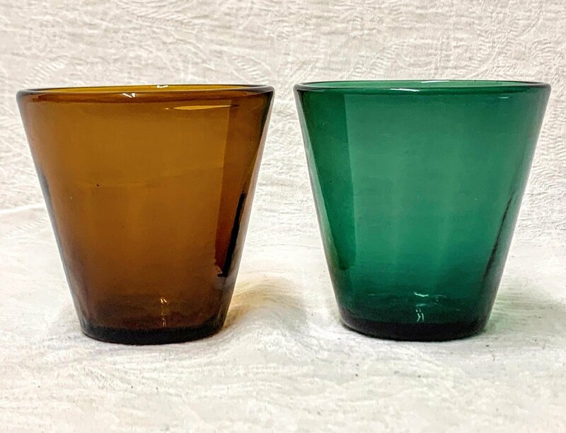 13487/アンティーク 硝子 コップ グラス ロックグラス ２客 色硝子 緑 茶 レトロポップ