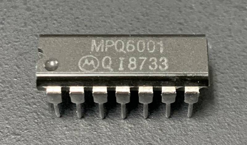 MPQ6001 1個　米国モトローラ製　未使用新品