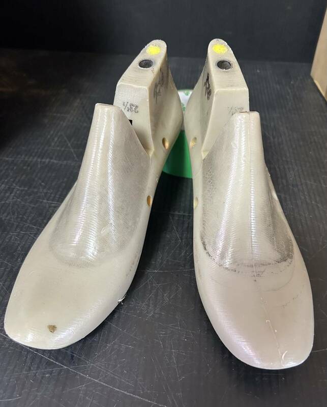 靴　木型 使用品　製靴 靴修理 レザークラフト 職人　靴工場使用品　TP6011　23.5cm
