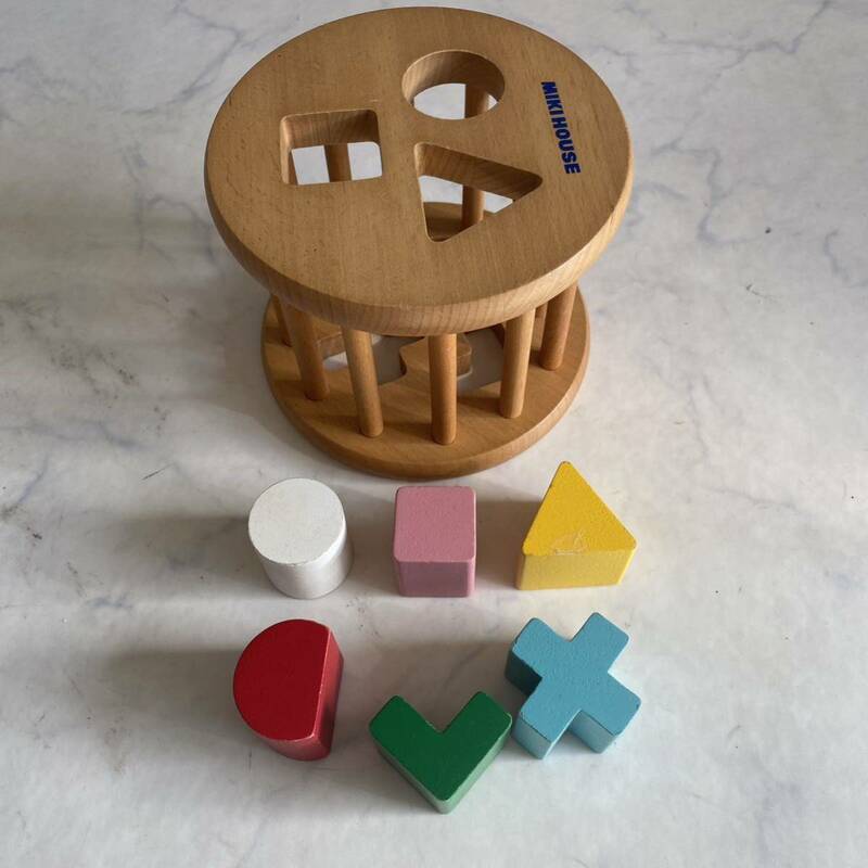 Z903 MIKIHOUSE 木製　型はめパズル　積み木　知育玩具 木のおもちゃ 立体パズル ミキハウス
