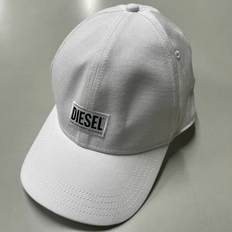 DIESEL ディーゼル キャップ 帽子 CAP 未使用 白 ホワイト フリーサイズ スナップバック ロゴ