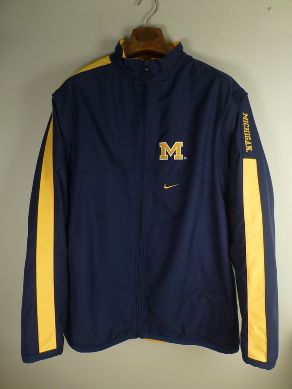 ◆NIKE University of Michigan ジャケット L 美品 内フリース ベスト 紺 黄色 ナイキ ミシガン大 カレッジ キングサイズ