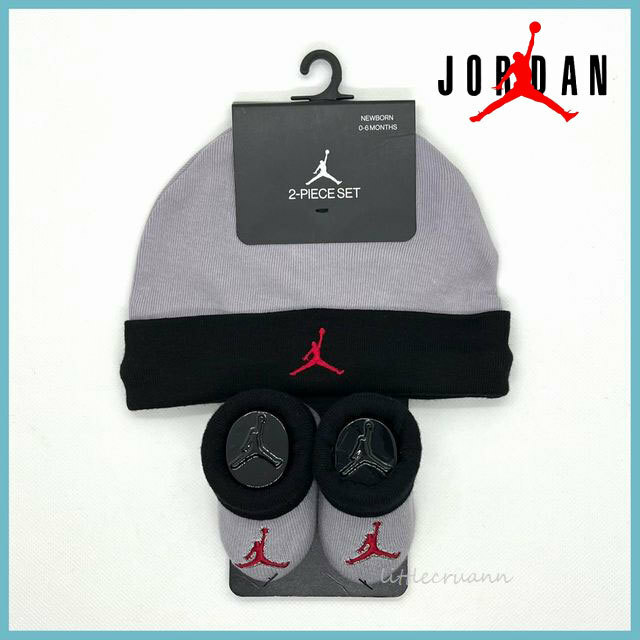 NIKE ベビージョーダン◆2ピースセット◆JORDAN 2-Piece Set Newborn 0-6Months グレー×ブラック ジャンプマン刺しゅう アメリカ購入