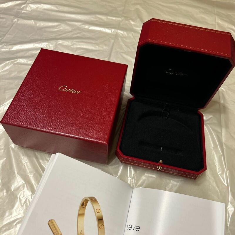 カルティエ　ラブブレスレット　空箱　ケース　ブレスレットケース　BOX 空き箱　箱　化粧箱　ラブブレス　Cartier 説明書
