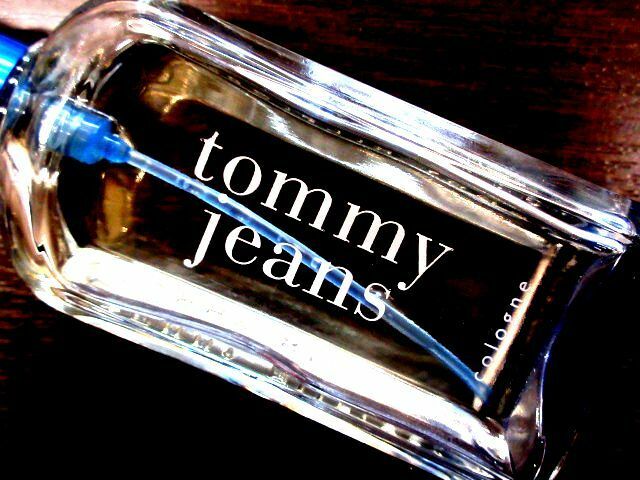 ■残量4割程度 TOMMY HILFIGER トミーヒルフィガー ジーンズ 香水 メンズ 50ml コロン フレグランス 