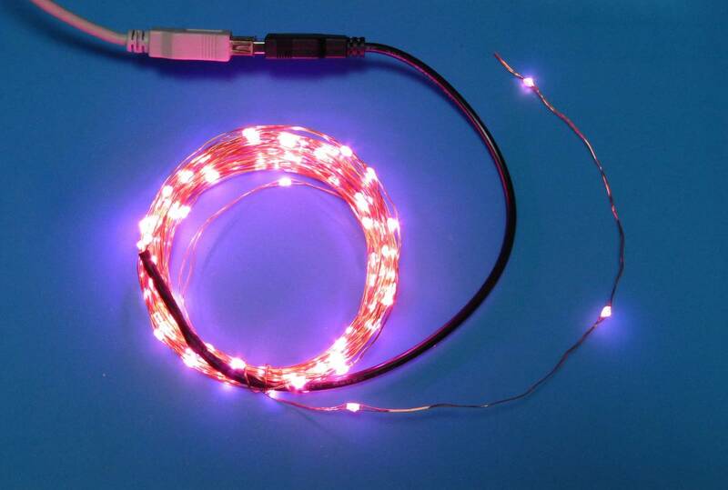 LEDイルミネーションライト　色：薄紫　１０ｍ　消費電流：約480ｍＡ　LED間隔：約105mm　LED数：95球程度　ACT：無し（点灯・消灯のみ）