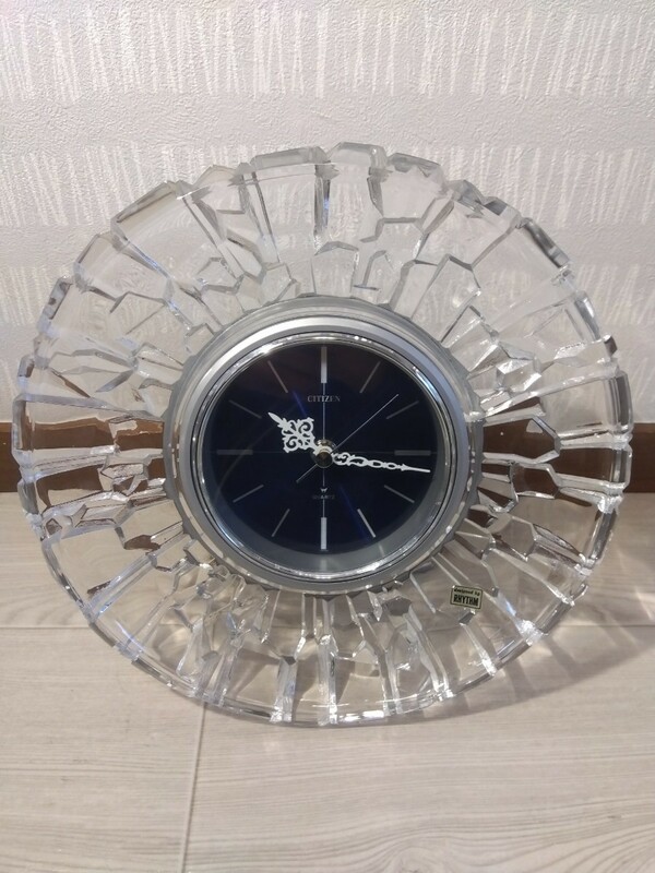 【A679】 CITIZEN シチズン 置時計 トロイカ 4RG223 皿時計 ガラス 時計 クオーツ 時計