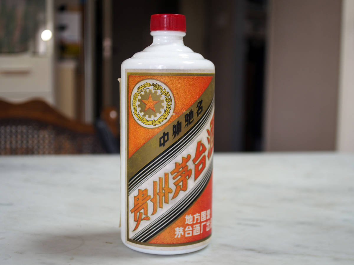 中国古酒 茅台酒 マオタイ酒 540ｍｌ 星ラベル 約1017g 