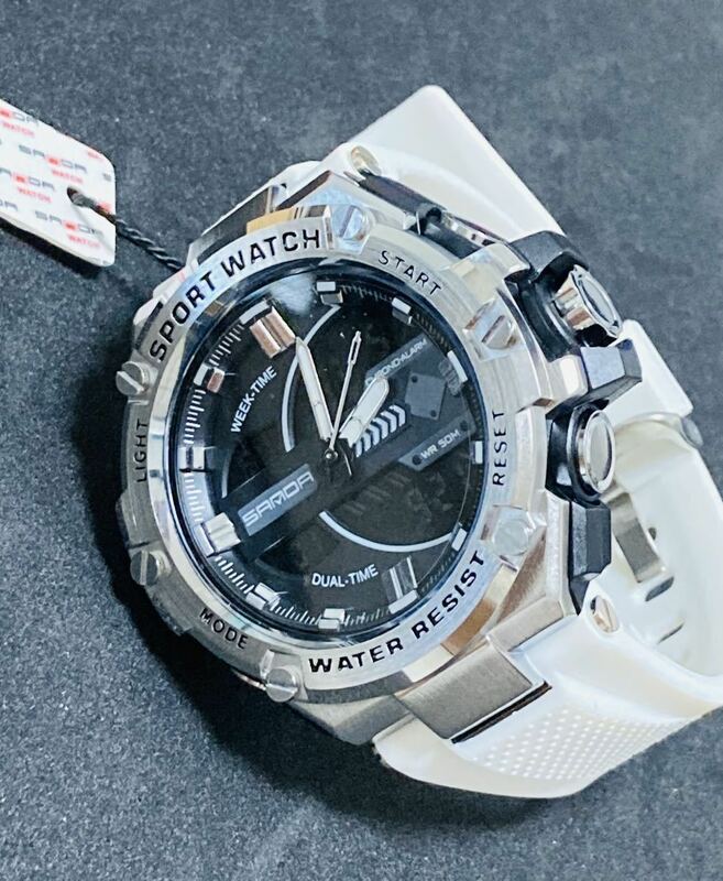 限定モデル　オマージュ　メンズ腕時計 ダイバーズ　サーフィン　防水腕時計　スポーツ　デジタルウォッチ　1304aシリコンホワイトベルト　