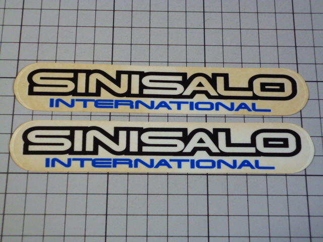 正規品 SINISALO INTERNATIONAL ステッカー 2枚 当時物 です(青/150×26mm) シニサロ インターナショナル