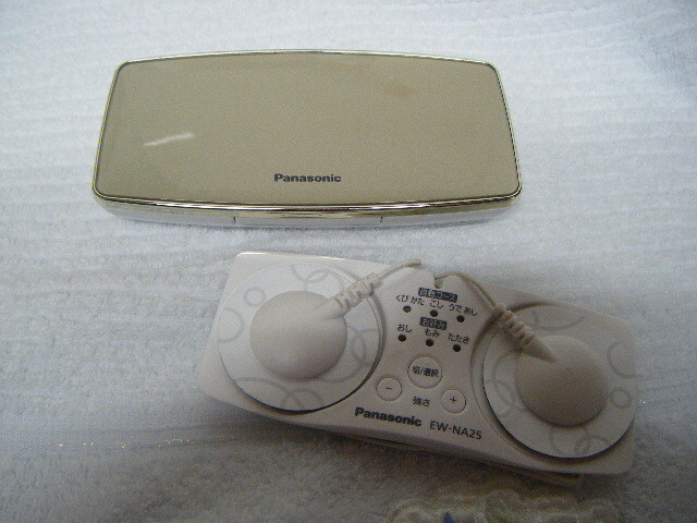 Panasonic ポケットリフレ　低周波治療器 EW-NA25 マッサージ　リラックス　リフレッシュ