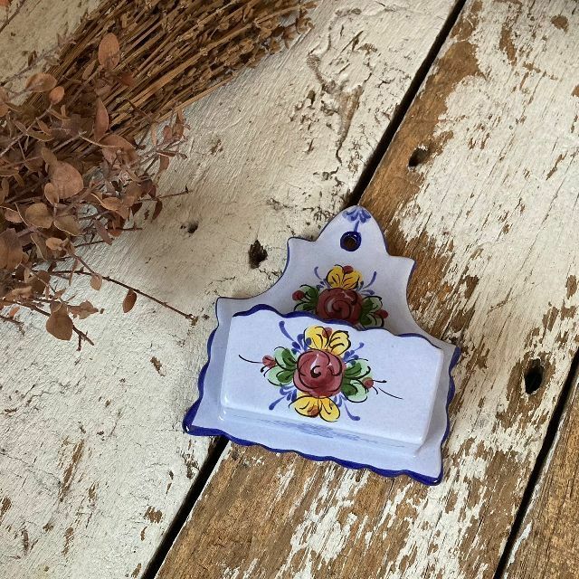 送料無料 ポルトガル ヴィンテージ VESTAL ハンドペイント 壁掛け 小物入れ 陶器製 フラワー 花柄 ビンテージ アンティーク 古道具