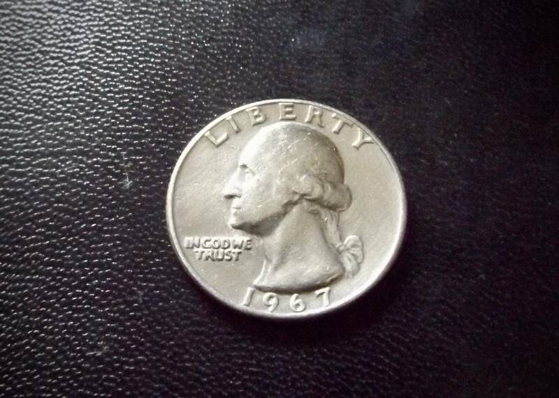 アメリカ　ワシントン　25セントコインです。　1967年　　送料無料（7829）　USA貨幣　お金 クォーターダラー 硬貨　ドル　