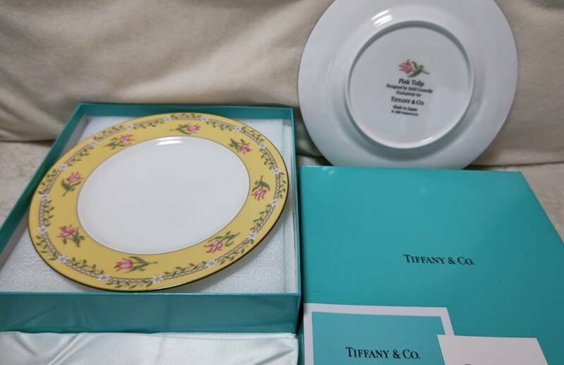 Tiffany ティファニー　デザート皿　ピンクチューリップ　2枚　ギフト　新品　未使用　レア　食器　ペアプレート　希少