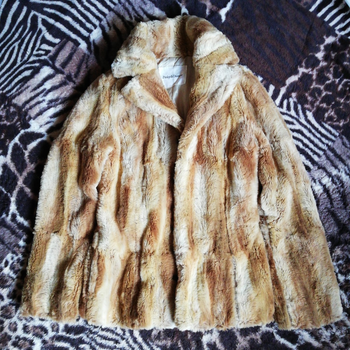 {$data['title']拍卖