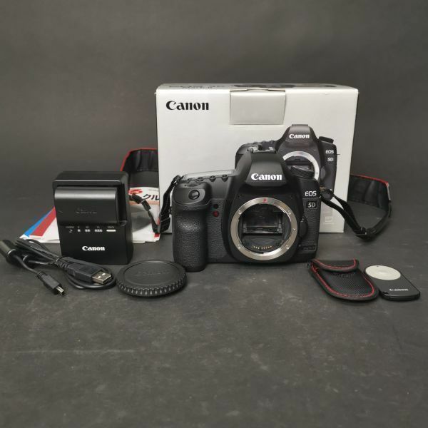 【 Canon EOS 5D Mark II 箱付 】キャノン 35mm フルサイズ デジタル 一眼レフ カメラ ボディ マーク 説明書 付属品 中古