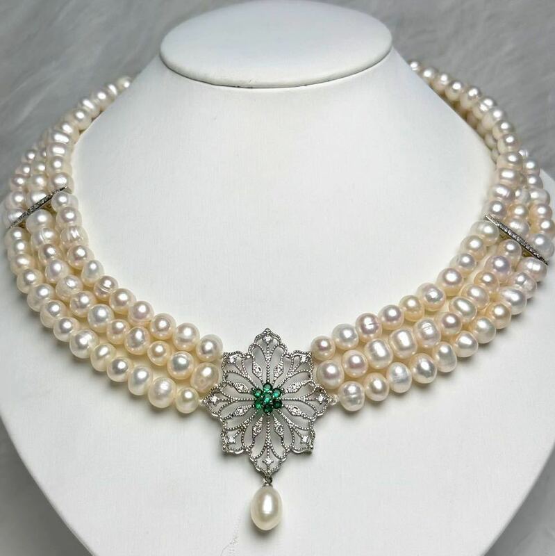 綺麗！エメラルド×三連本真珠ネックレス 8mm Pearl necklace 天然パールネックレス42cm 天然 jewelry