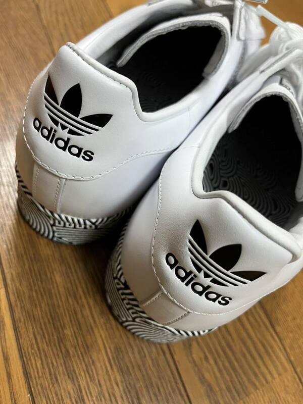 最終値段 斬新デザイン■adidas■素敵なデザイン Adidas SuperStar アディダス×高橋 理子 コラボレーション　オリジナルス US 12.0 JP30cm