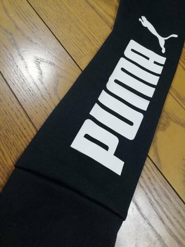 新品＞お安く出品します！Pumaブラックフーディー■Puma■通気性抜群です！！サイズM(Ladies女性)　