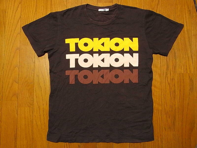 UT x TOKION　ユニクロ x トキオン　Tシャツ Mサイズ　焦げ茶色　使用感あり
