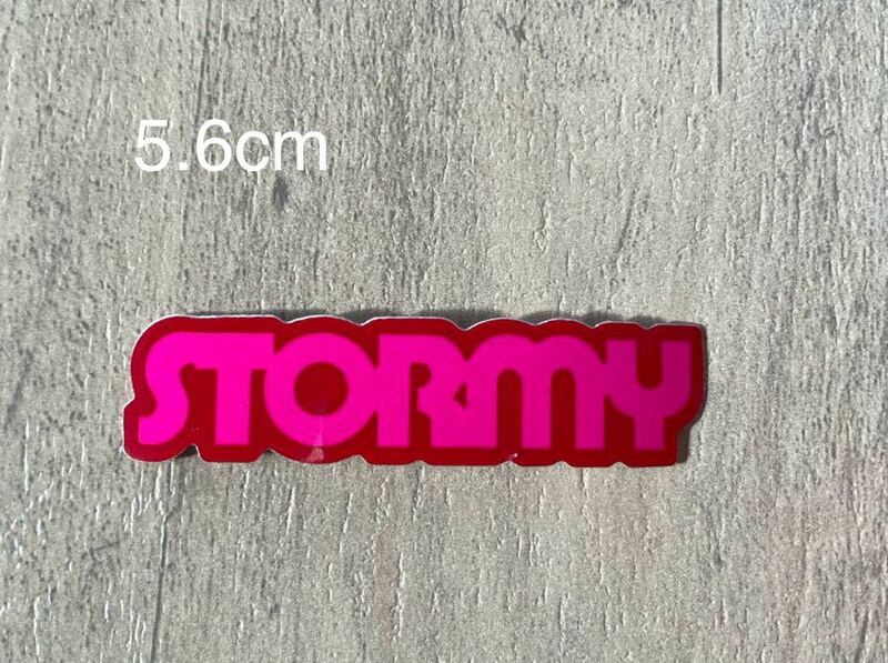12【STORMY ストーミー】ステッカー シール 5.6cm スケボー スケートボード 赤×ピンク