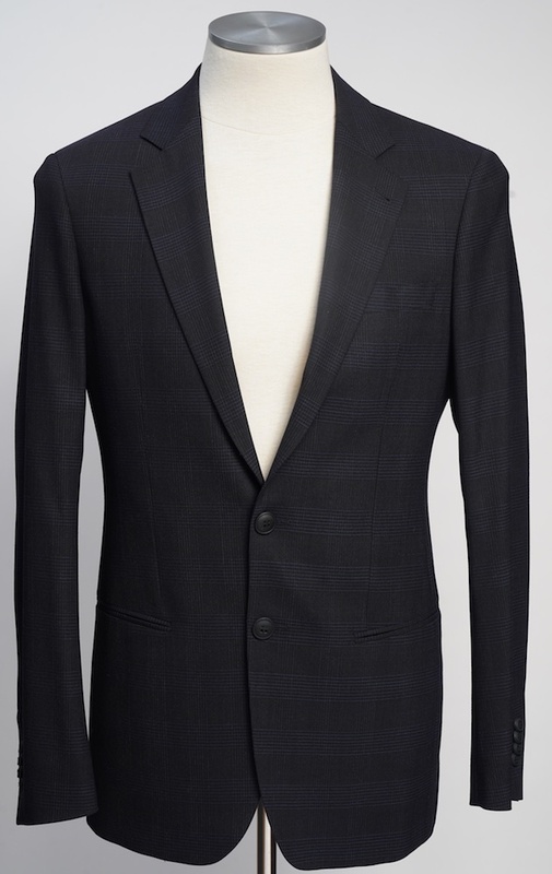 【ST356】 ジョルジオアルマーニ黒ラベル ウール「SOHOモデル」チェック柄スーツ（48L）A/W定価$3,195 背の高い方！ 新品
