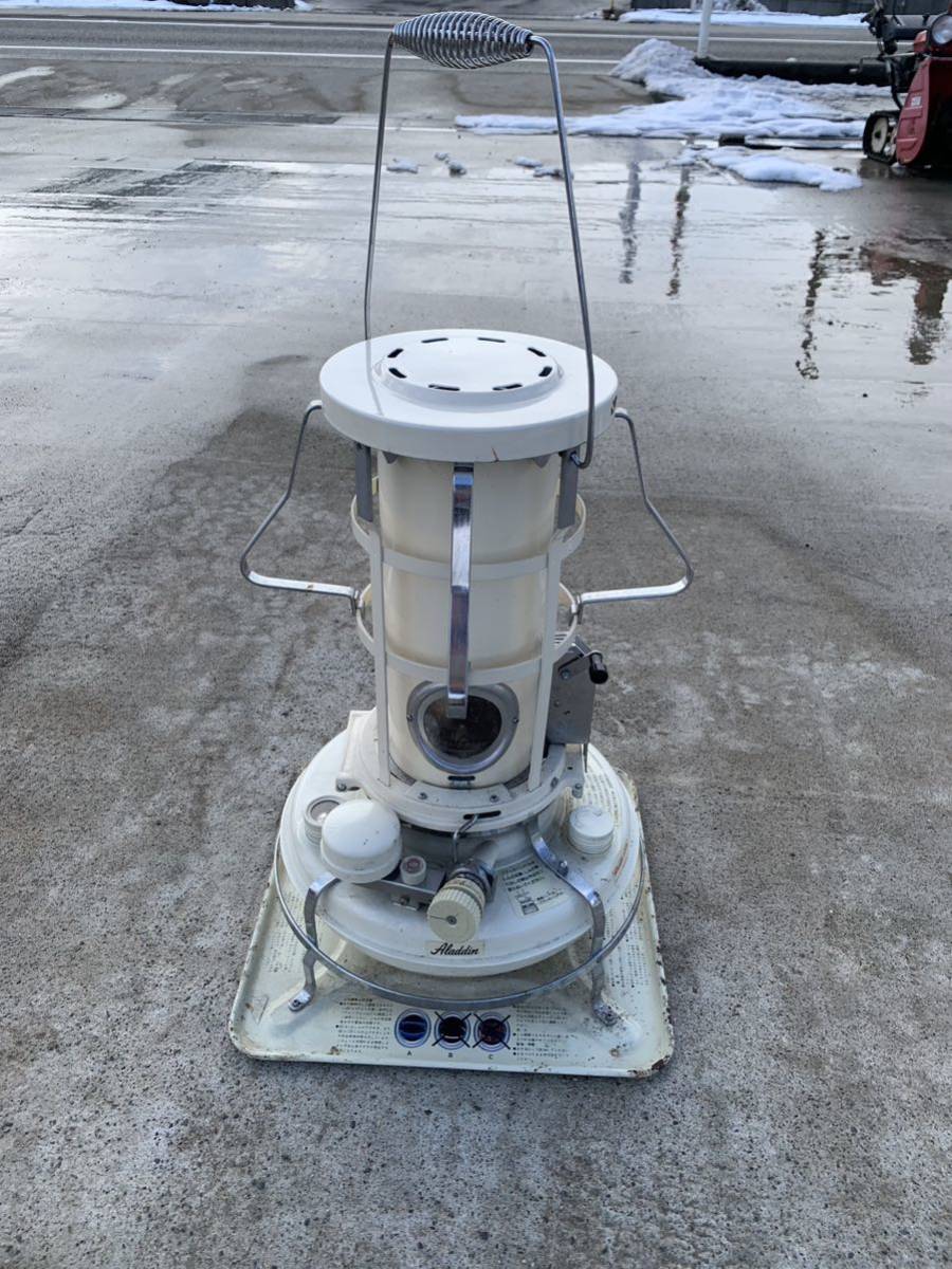 アラジン 石油ストーブ Aladdin ストーブ j380004 新潟発　中古品　